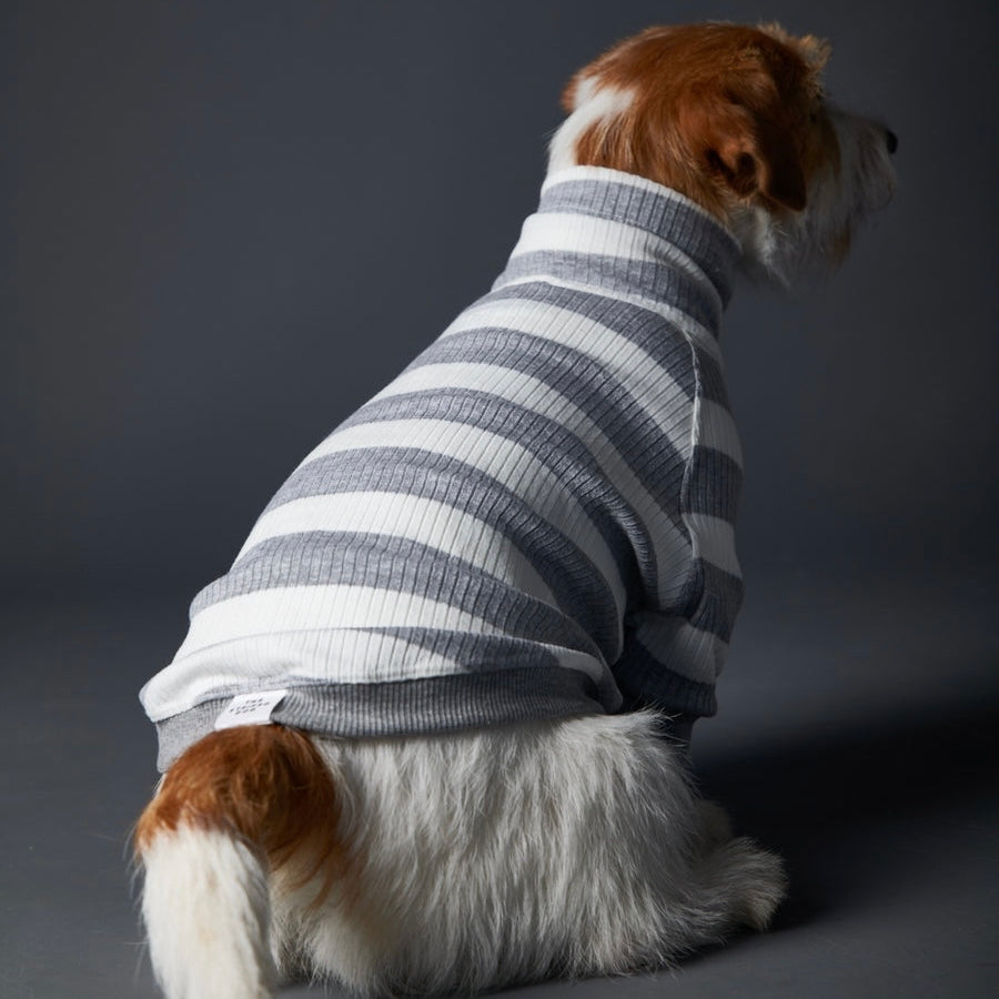 BREA タートルネックボーダーTシャツ