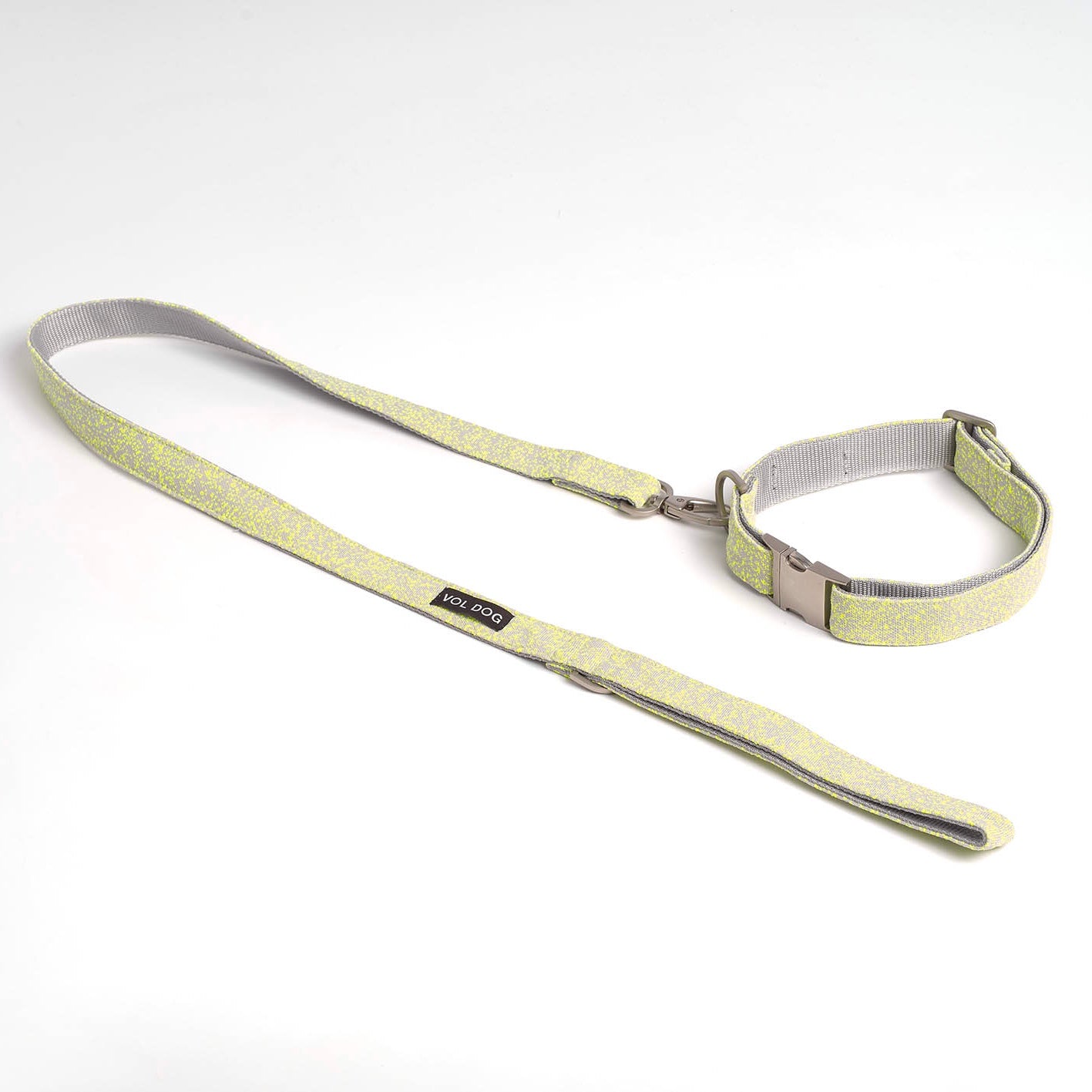 TOKU FLUOR DOG COLLAR