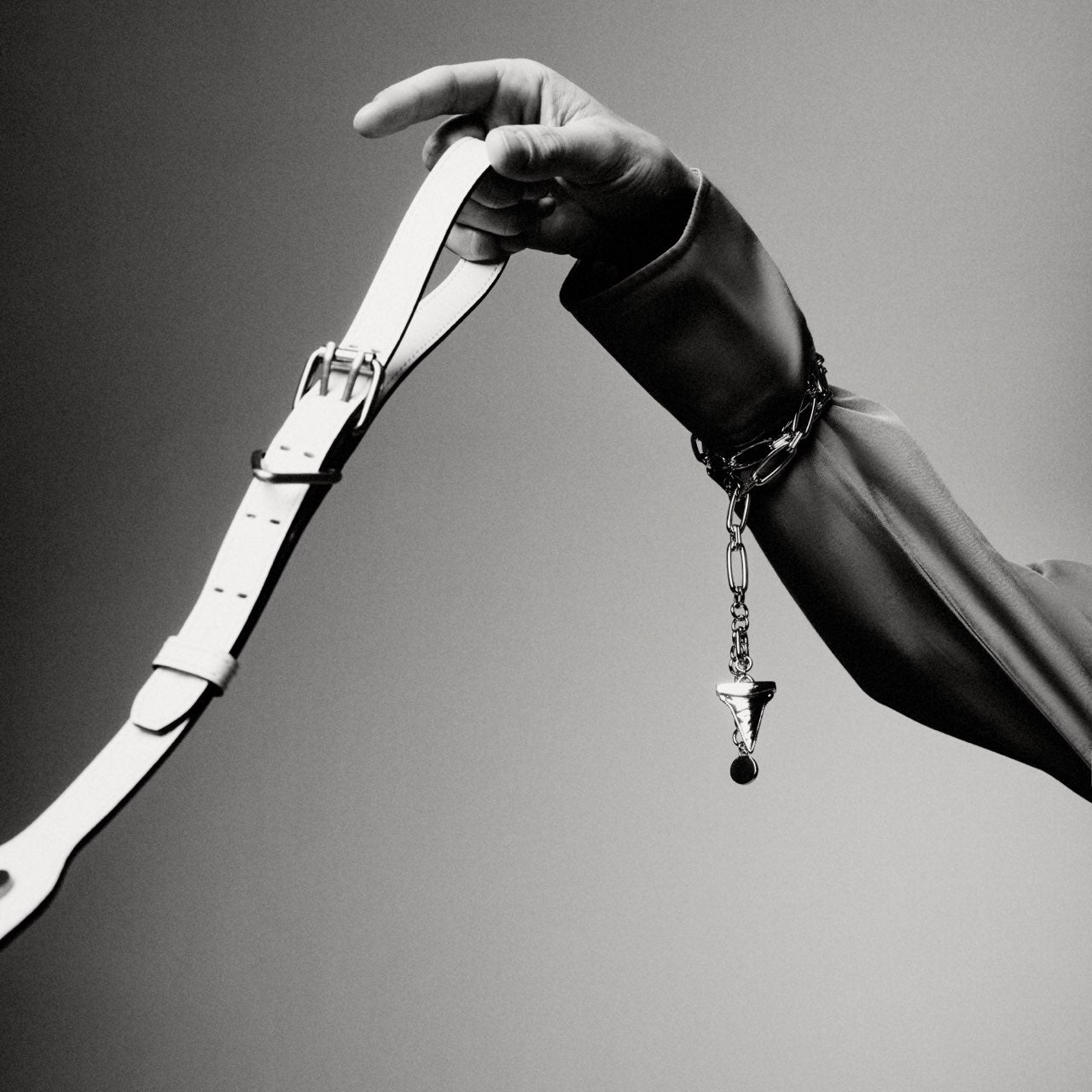 CLASSIQUE LEAD ホワイト