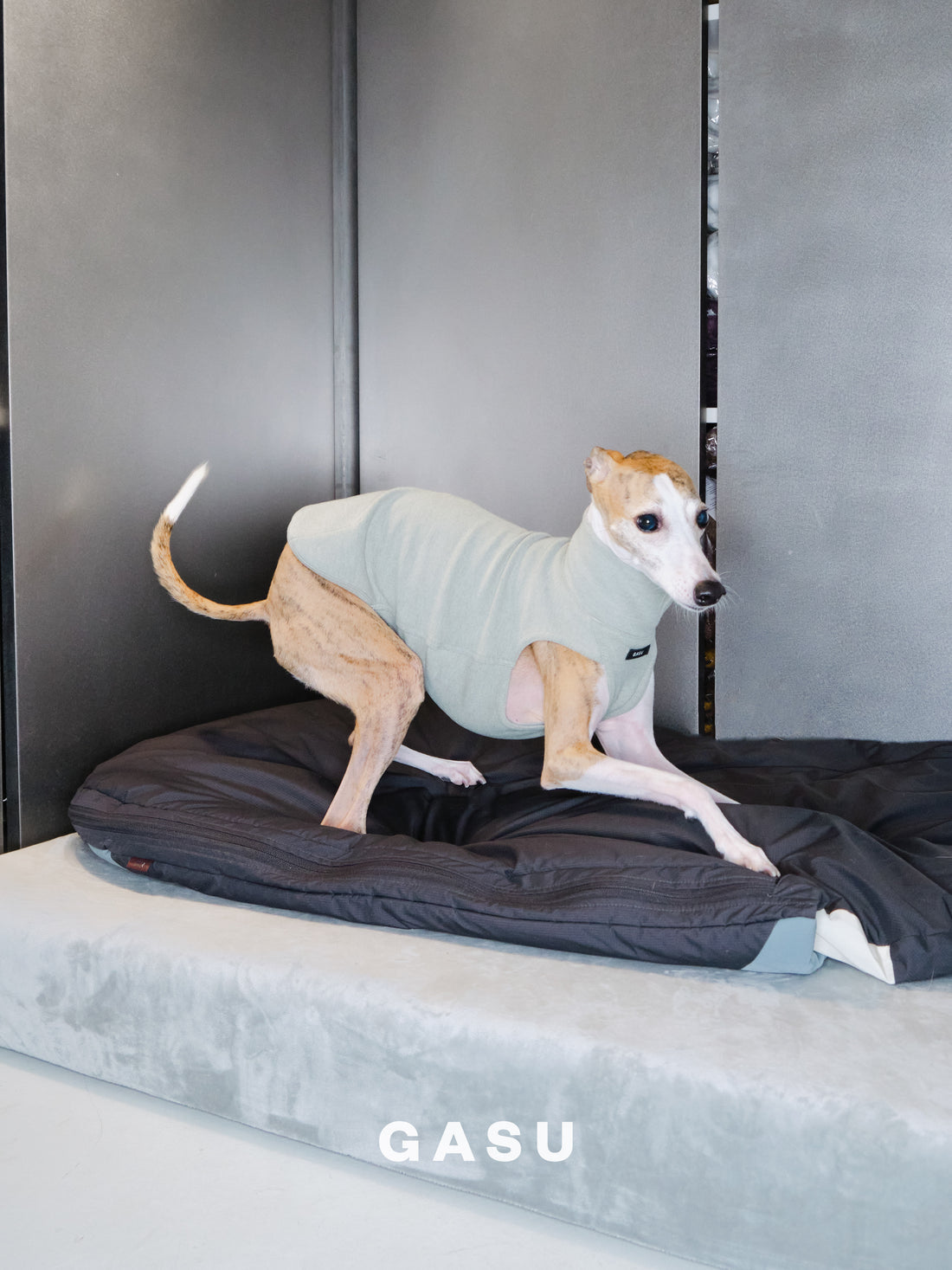 Flâner タイトフィットベスト ペールグリーン