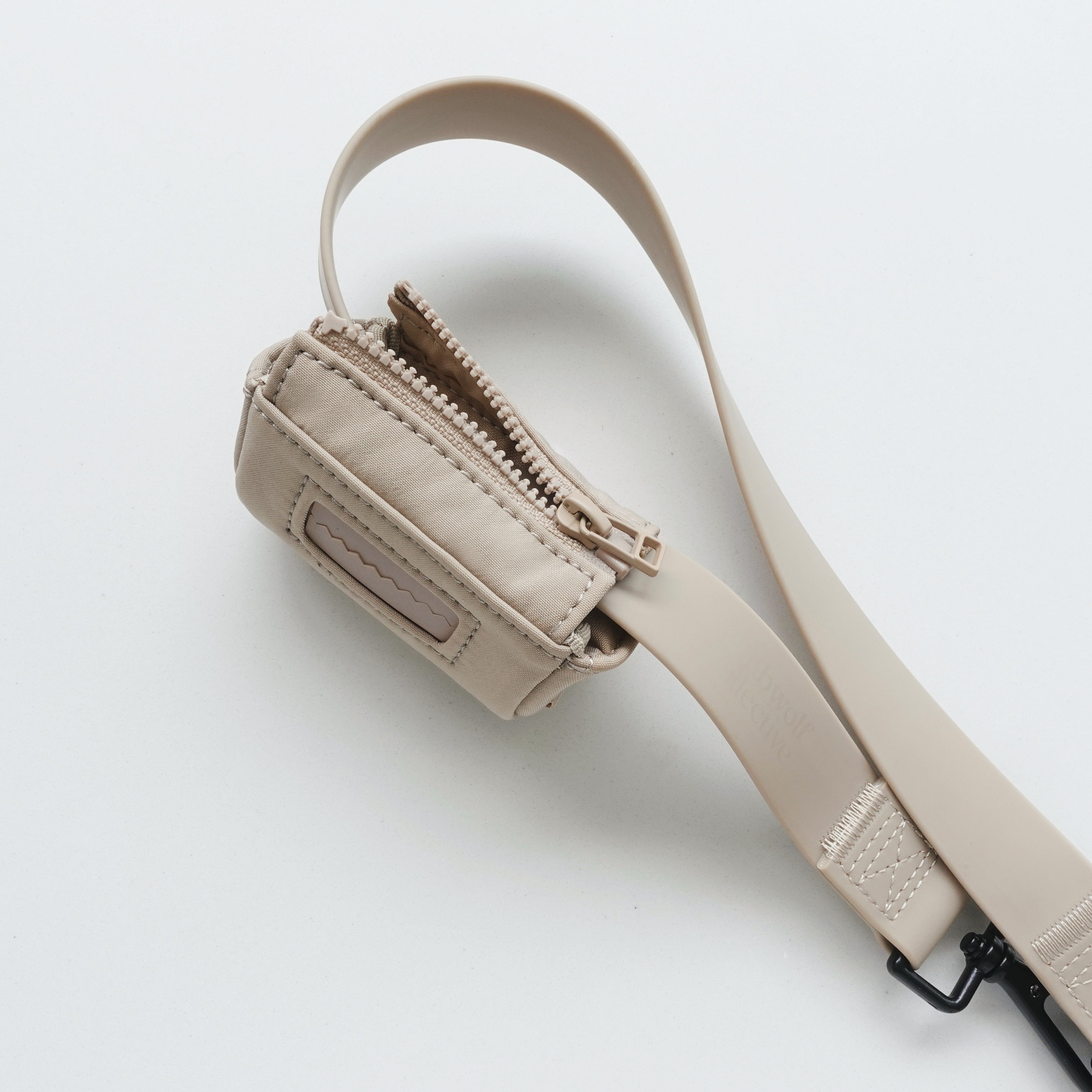 MEMO poop bag holder veagan leather OLIVE